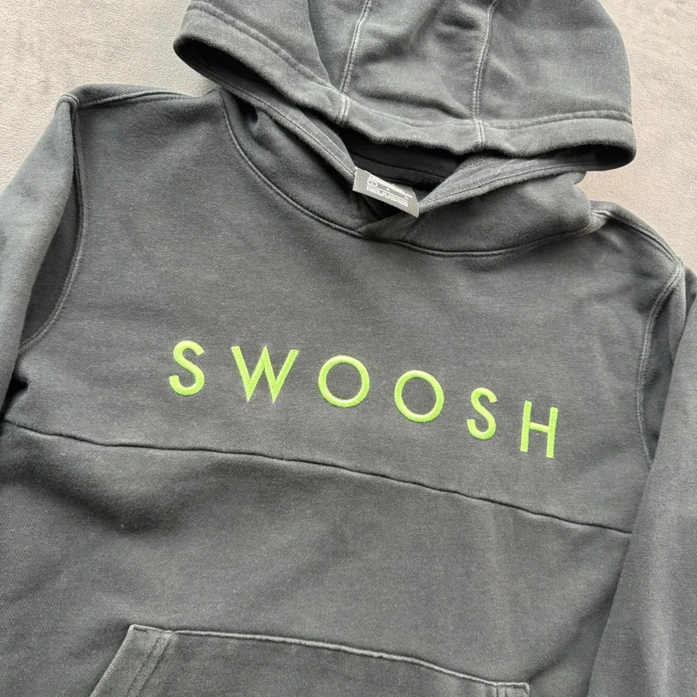 Nike Sportswear Swoosh Hoodie Black Lime Green Logo Pullover Boys Large